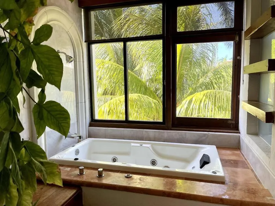 5Br Waterfont Private Villa With Pool & Gardens By Solmar Rentals Cancun