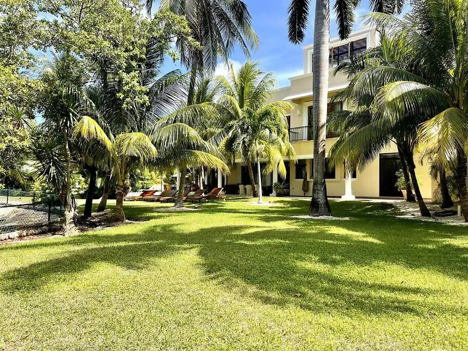 5Br Waterfont Private Villa With Pool & Gardens By Solmar Rentals Cancun