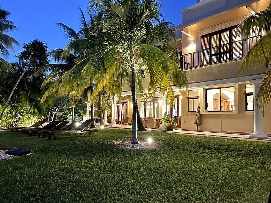5Br Waterfont Private Villa With Pool & Gardens By Solmar Rentals Cancun 0*,  Mexico